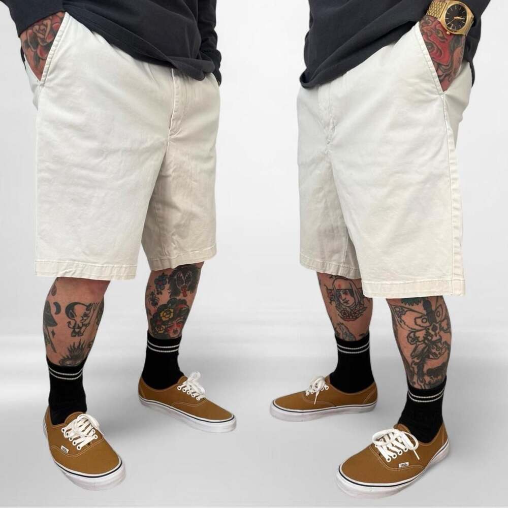 IZOD Saltwater Stretch Flat Front Shorts Cream Size 38